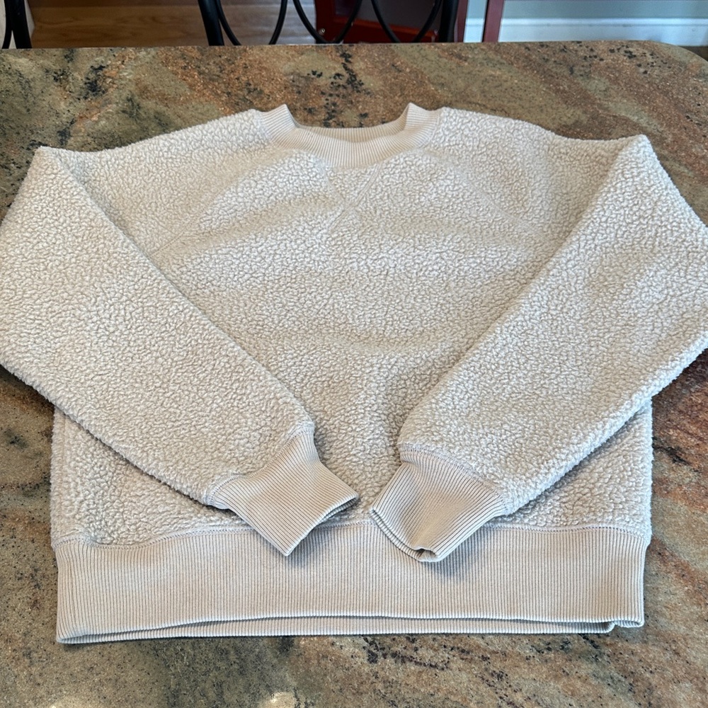 Everlane woMen's Cream Crewneck Sweater